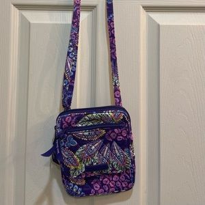 Vera Bradley crossbody mini hipster bag. Only used once just like new!